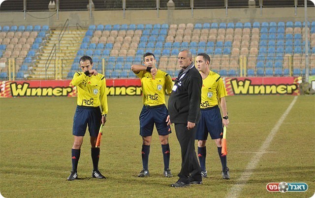 צוות השיפוט (ארנון לוי)